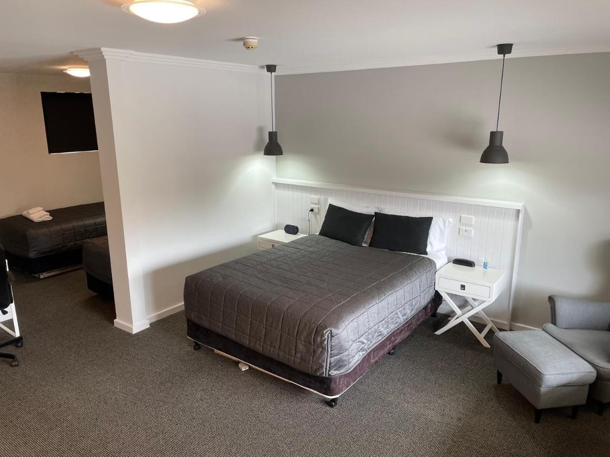 Noah'S Mid City Motor Inn Muswellbrook Bagian luar foto