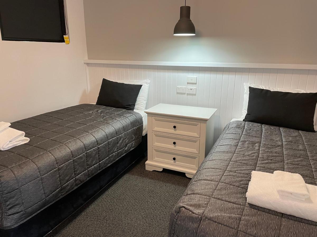 Noah'S Mid City Motor Inn Muswellbrook Bagian luar foto