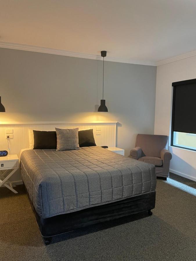 Noah'S Mid City Motor Inn Muswellbrook Bagian luar foto