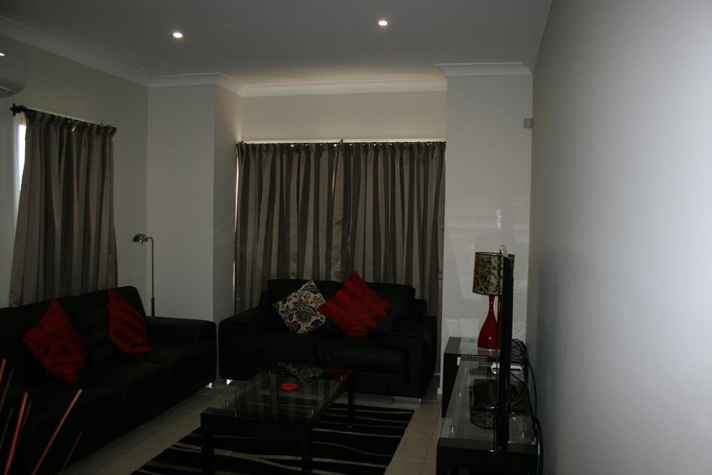 Noah'S Mid City Motor Inn Muswellbrook Ruang foto