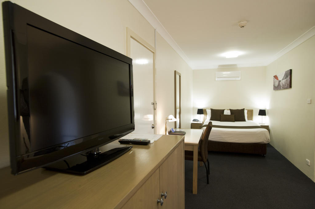 Noah'S Mid City Motor Inn Muswellbrook Ruang foto