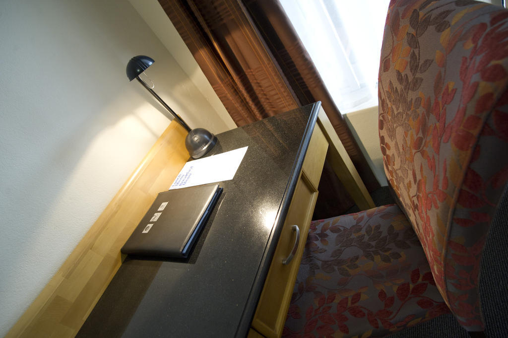 Noah'S Mid City Motor Inn Muswellbrook Ruang foto